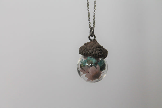 Flora & Forest Acorn Necklace